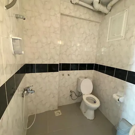 Ay 2 Hotel