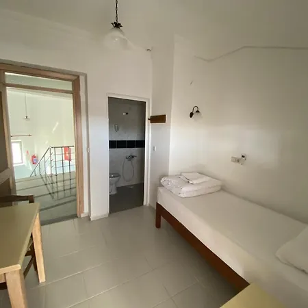 Otel Ay 2