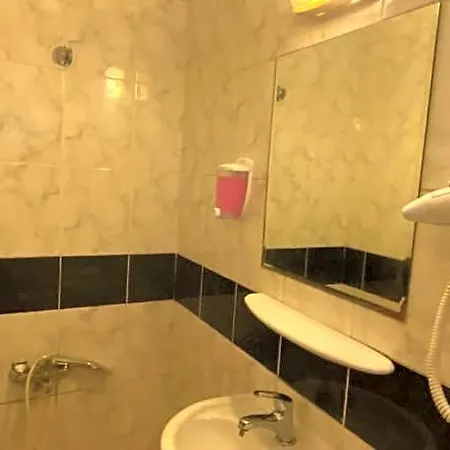 Ay 2 Szálloda Antalya