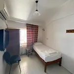 Hotel Ay 2 2*