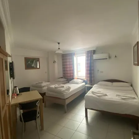 Hotel Ay 2